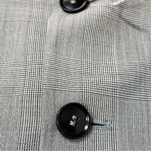 Tiger of Sweden S.1903 Slim Fit Suit Jacket - Picture 8 of 14